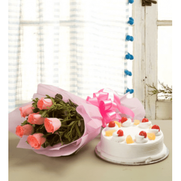 Pineapple Cake With 6 Pink Rose Combo Pineapple Cake With ...